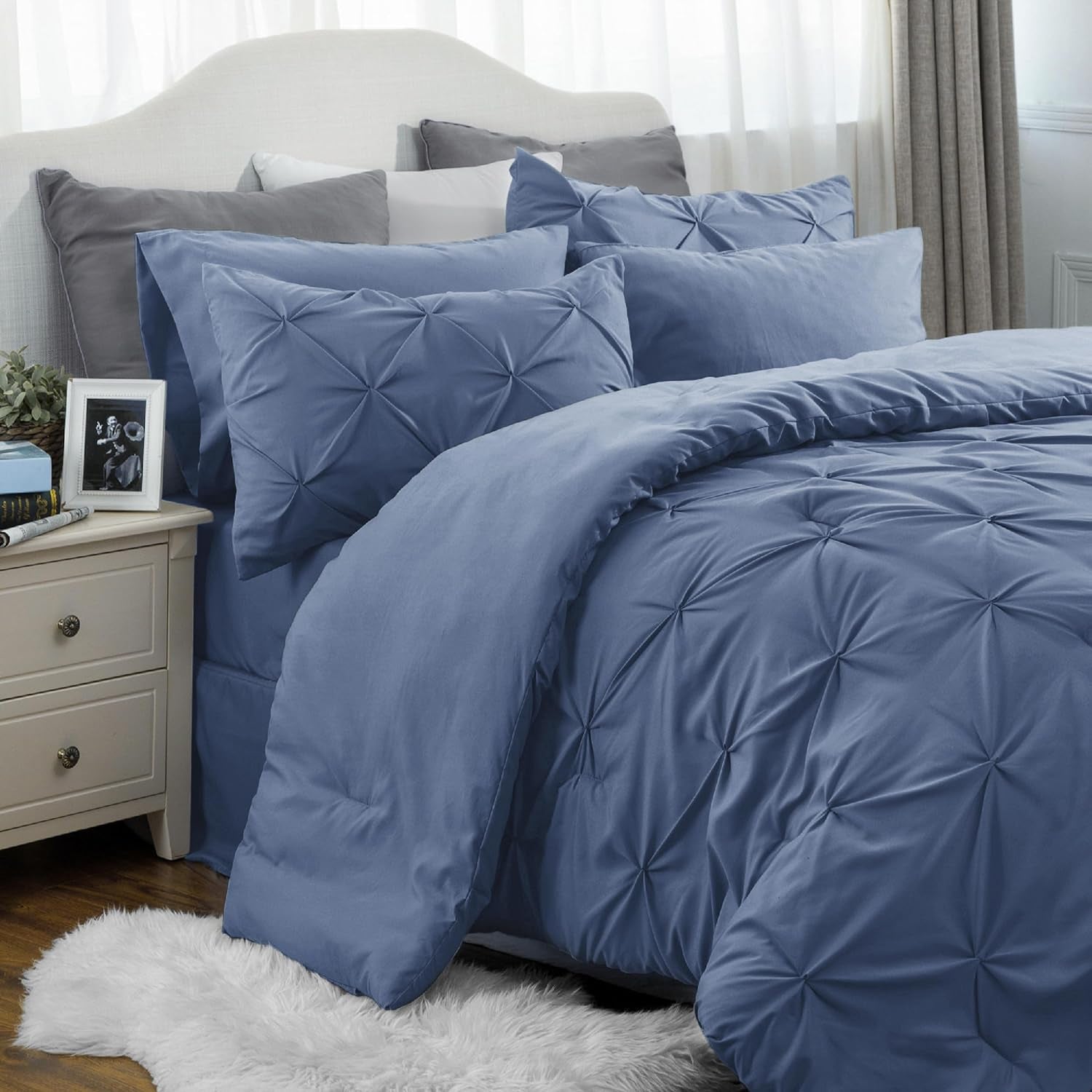 Bedsure Queen Comforter Set Grey - Bed in a Bag Queen Size 7 Pieces, GentleSoft™ Pintuck Bed Set Gift for Family, Pinch Pleat Grey Comforter with Sheets, Pillowcases & Shams