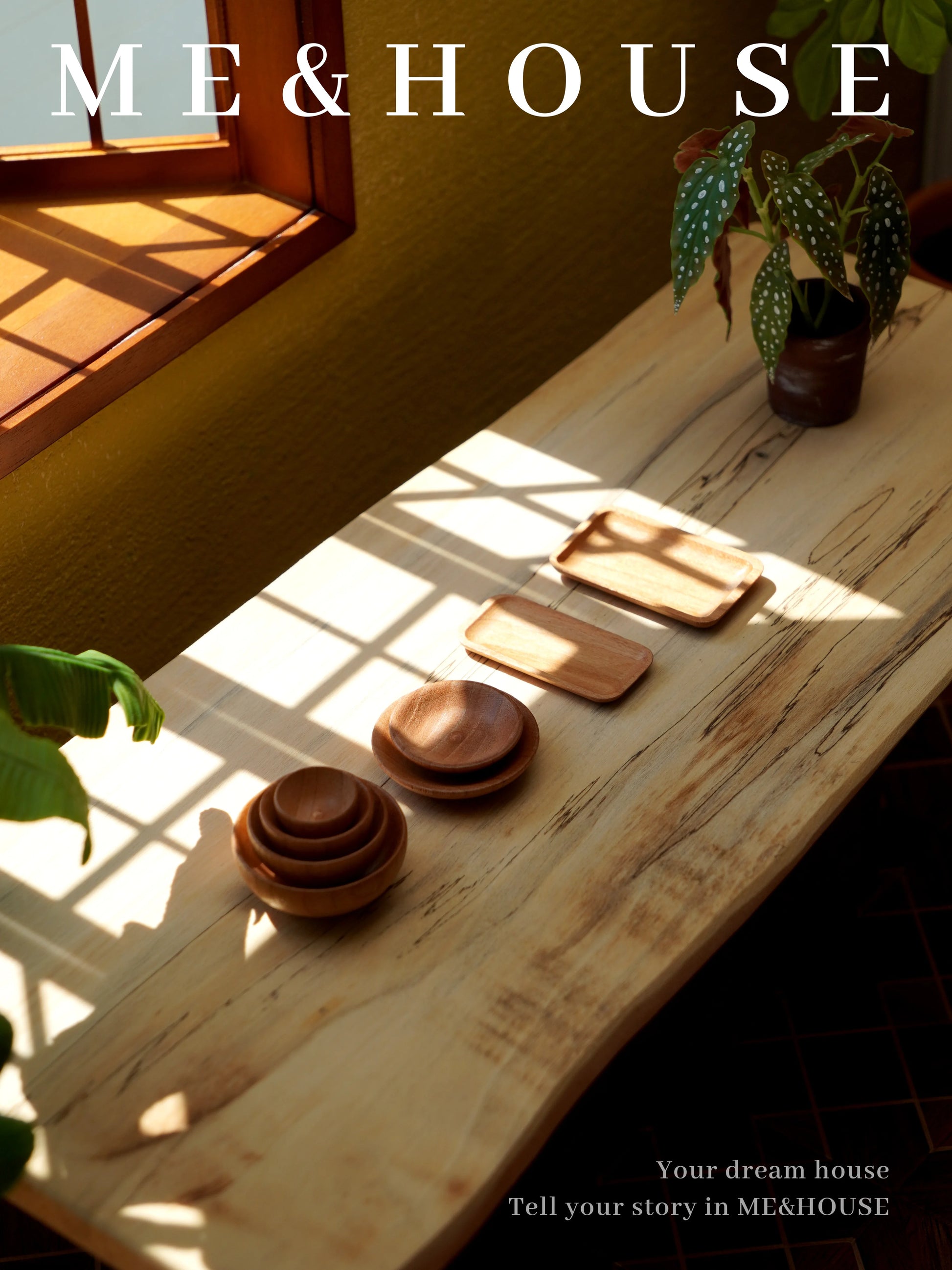 Mini Dollhouse Furniture Set - 1:6 solid wood bowls, plates, and trays arranged on a wooden table. Perfect for Bjd and Lol doll accessories.